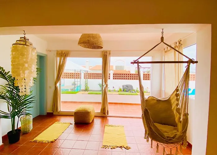 Golden Wave Surf Villa