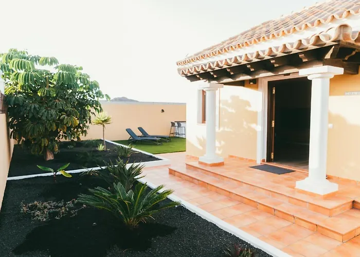 Moderne Villa Met Verwarmd Zwembad In Corralejo