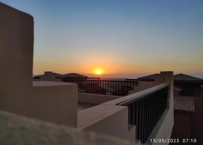 Atico Estrella Sunset
