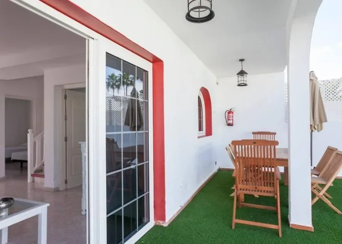 Corralejo Beach Villa Tierra- Sea View, Private Pool, Bbq & Wifi By Amazzzing Travel
