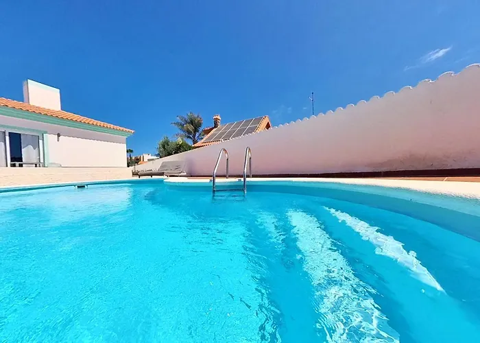 Nautical - Boutique Homes - City Center - Adults Only