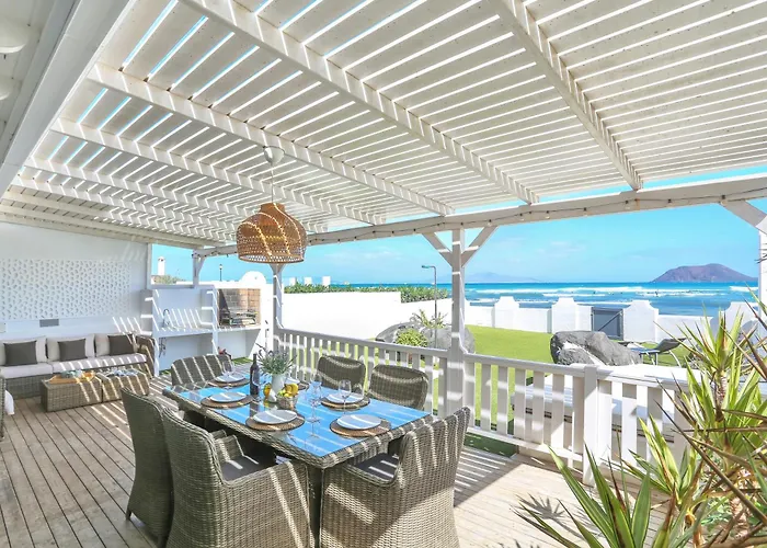 Granados 27 Beachfront Bungalow