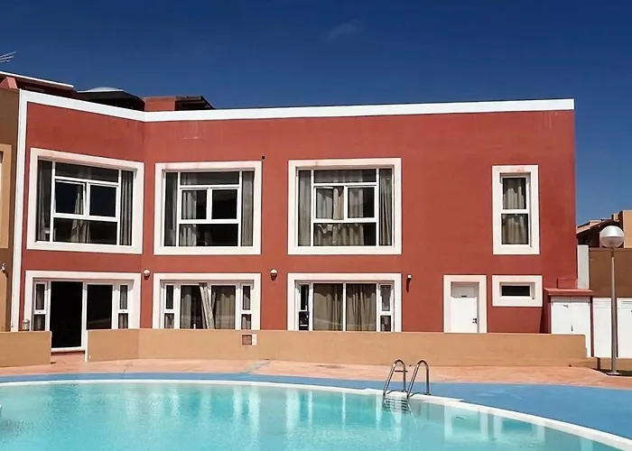 Banama Coliving & Coworking, Surf & Yoga - Casa Roja