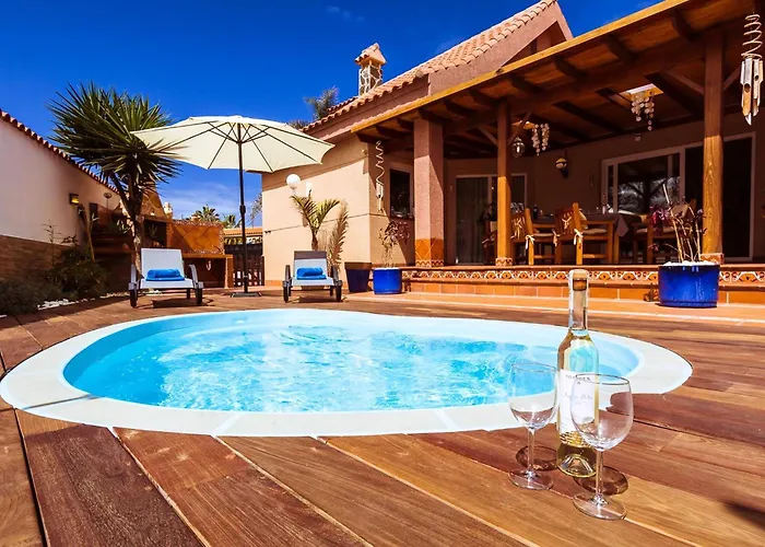 Strandnahes Ferienhaus Hibiscus Mit Privatem Pool