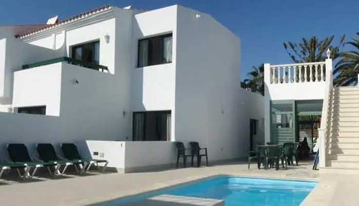 Erika Apartamentos Adults Only