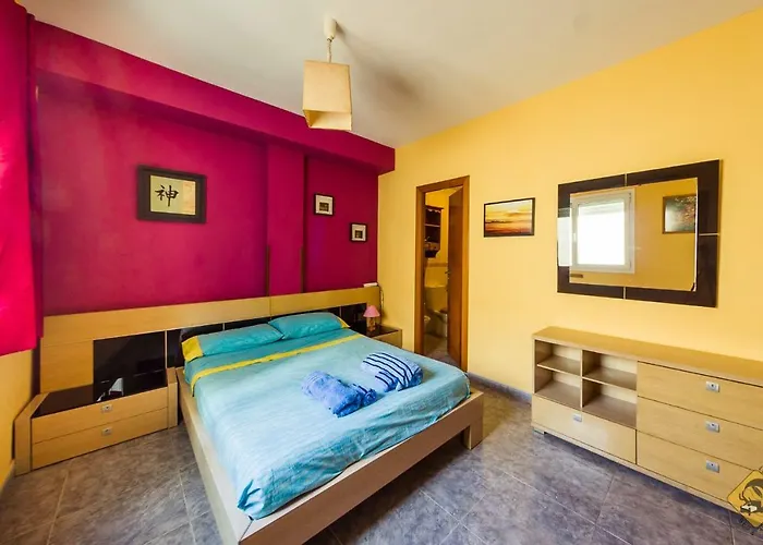 Lorenzo\'S Bed & Surf Apartment