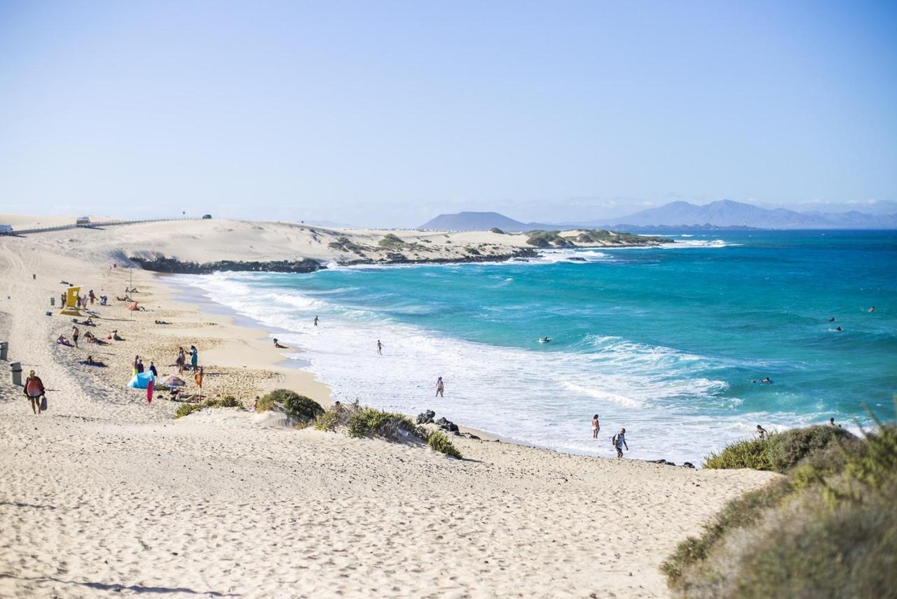 Blue With Private Pool, Bbq, Wifi - Suitable For Families By Holidays * Corralejo