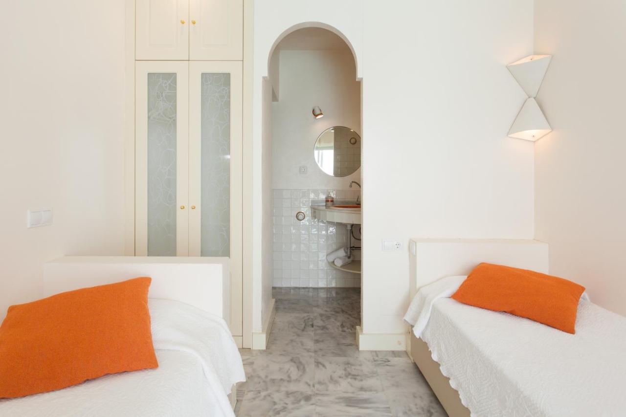 Villa 44