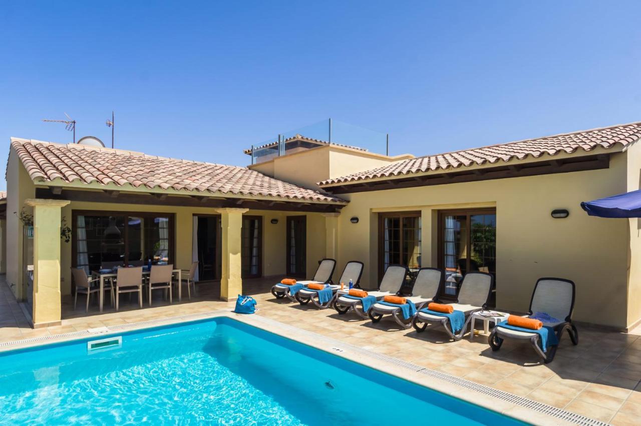 Ducales Villa Corralejo