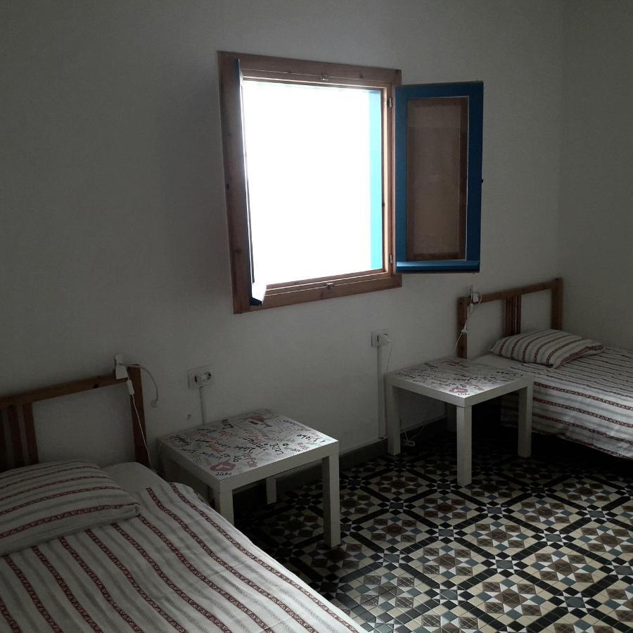 Albergue Sol Y Mar Surf Camp Corralejo