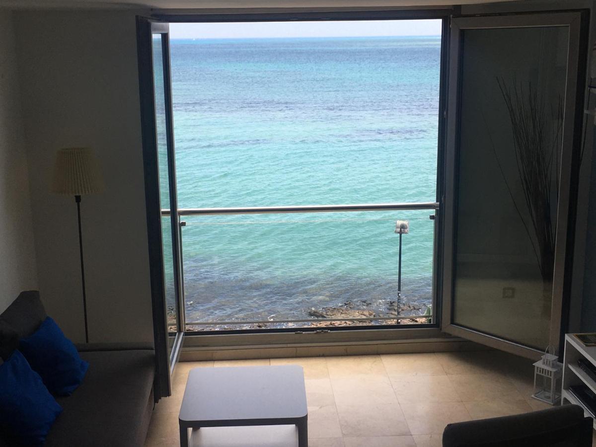 On The Beach Apartment