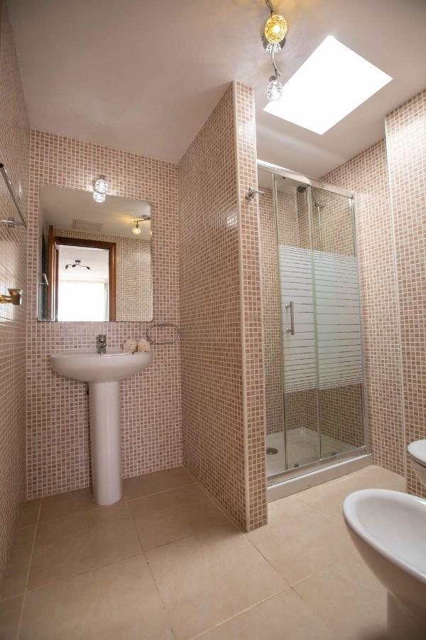 The Roof Of The Center, By Comfortable Luxury Apartment