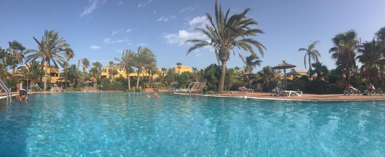 Apartment Oasis Tamarindo Dona Laura 69b Wi Fi, Smart Tv, Portico, Piscine Corralejo