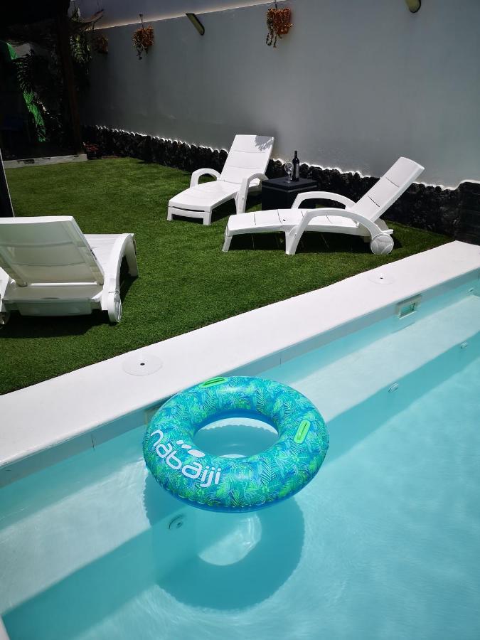 Sunny Paradise, Heater Pool