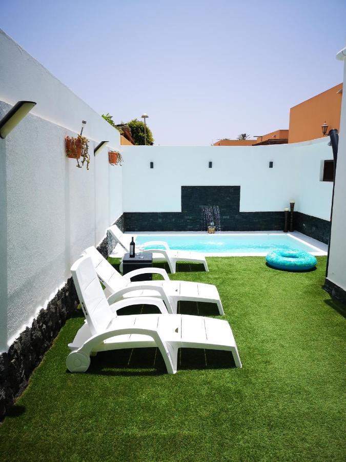 Villa Sunny Paradise, Heater Pool Corralejo