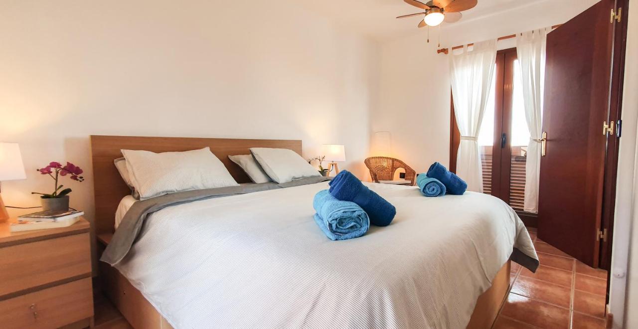 Oasis Desert - With Pool & Garden Near And Lajares