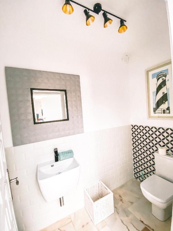 Villa Flamencos By Veaco- Beachfront & Pool