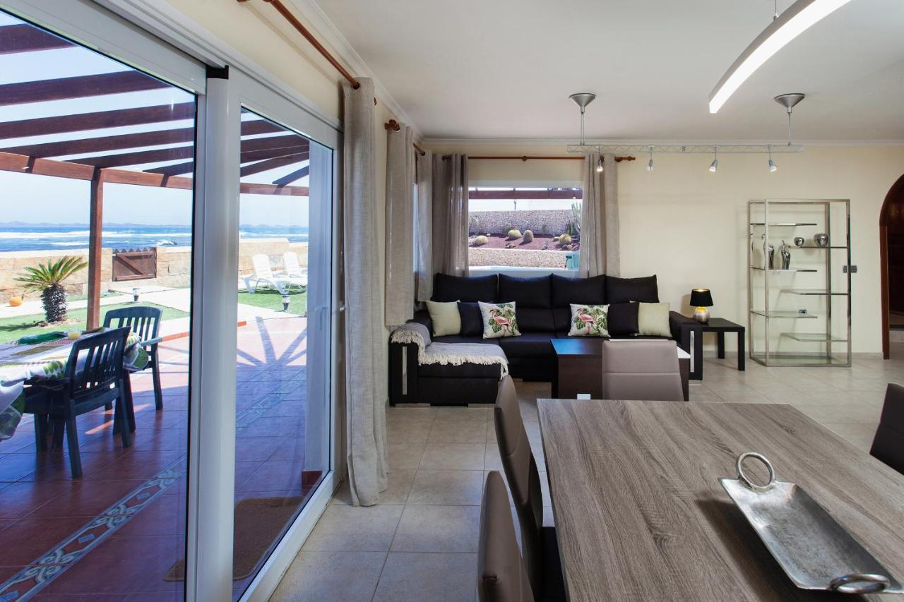 El Castillito, Beachfront Villa *
