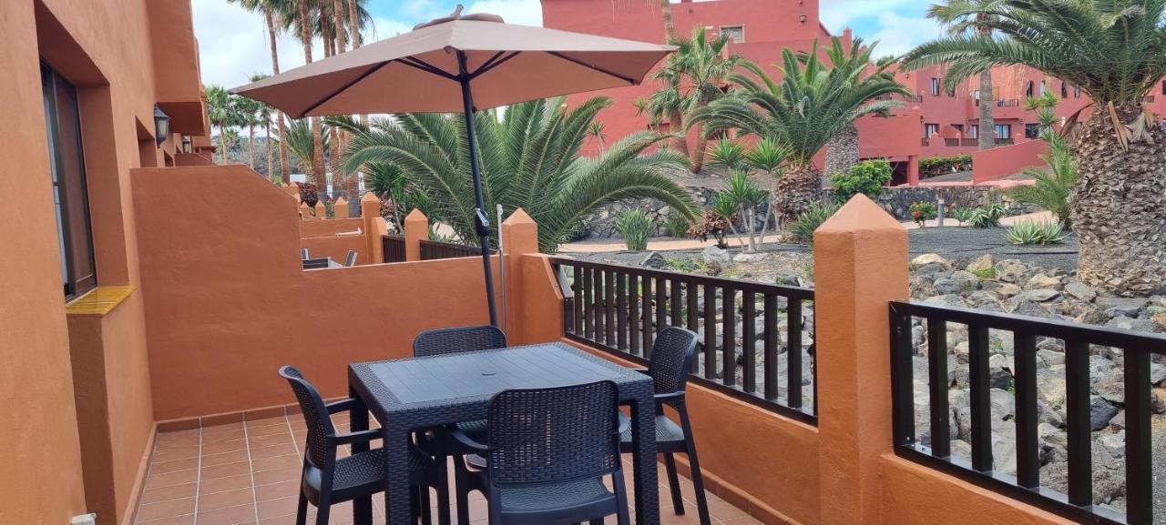 Oasis Royal 3 Piscinas *
