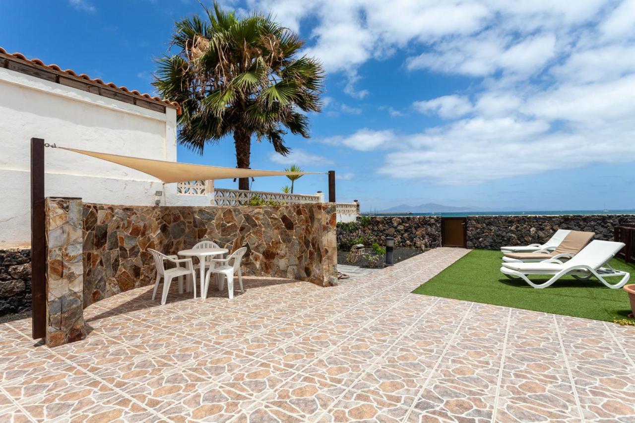 Villa Marina I Beachfront By Holidays Corralejo