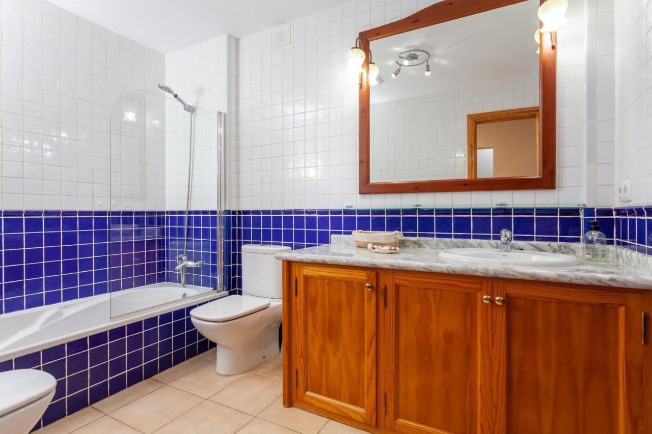 Marina I Beachfront By Holidays Villa Corralejo