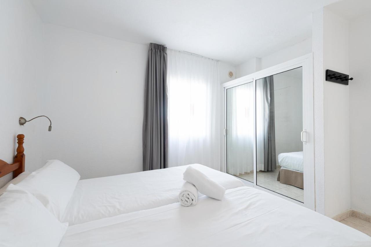 Apartamento 1 Con Terraza Y Piscina En * Corralejo