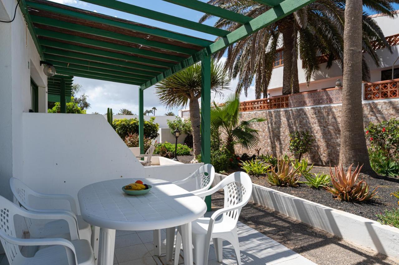 Apartment Homeforguest With Pool And Terrace 1 Min From The