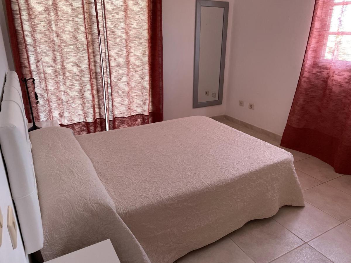 Calle Eusebio Carballo Estevez Apartment