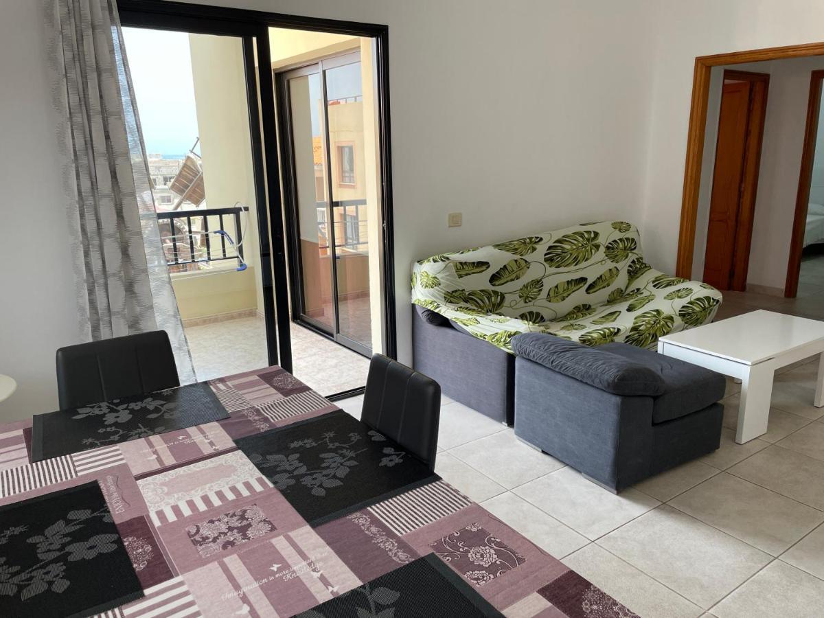 Calle Eusebio Carballo Estevez Apartment Corralejo