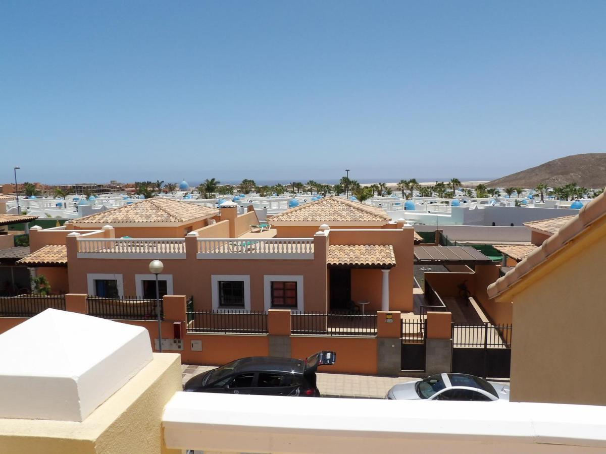 Villas Brujula Company *