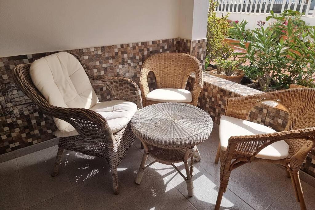 Casa Gales: Relax Next To The Sea For Families * Corralejo