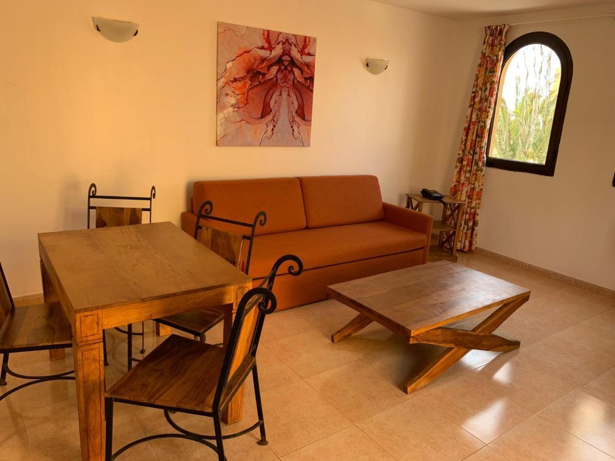 Enjoy Papagayo Holiday * Corralejo