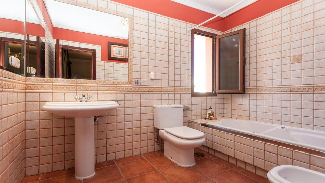 Mx Villa *