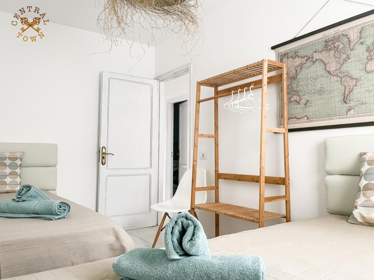 Apartment Central Town Family House By Rentalfue *