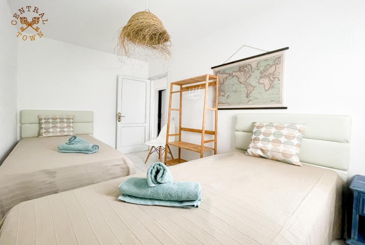 Central Town Family House By Rentalfue Apartamento *