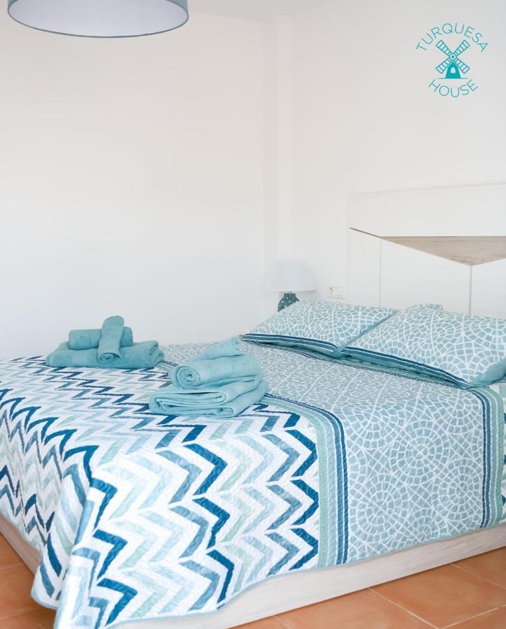 Amazing Turquesa House - Central Town - Wifi Free Apartment *