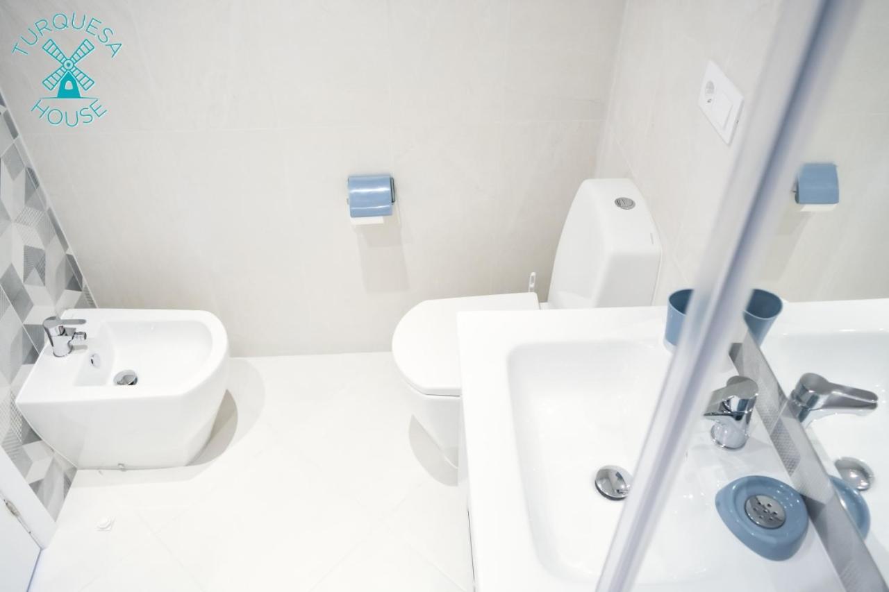 Amazing Turquesa House - Central Town - Wifi Free Apartment *