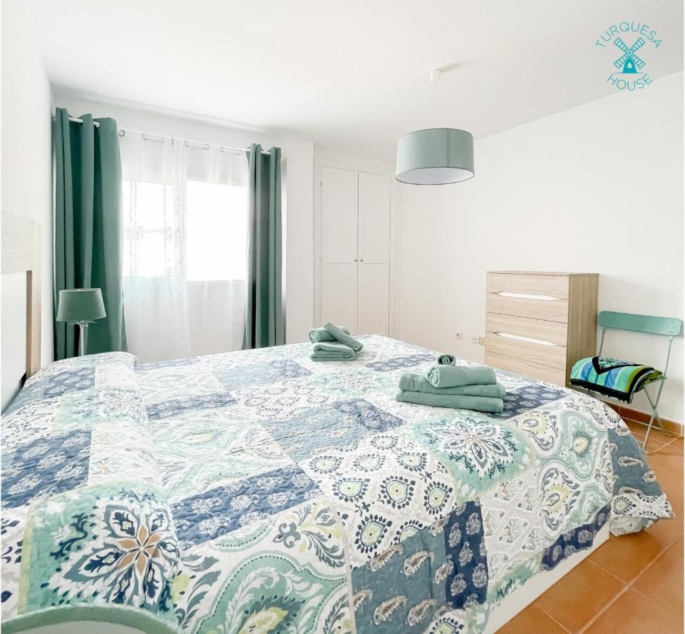 Amazing Turquesa House - Central Town - Wifi Free