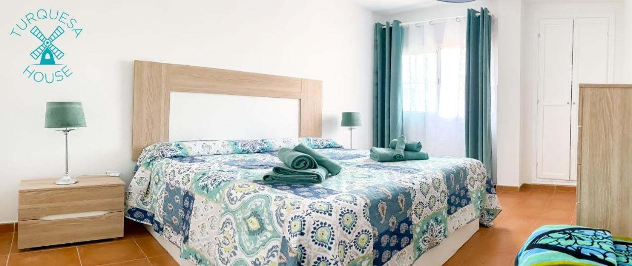 Amazing Turquesa House - Central Town - Wifi Free