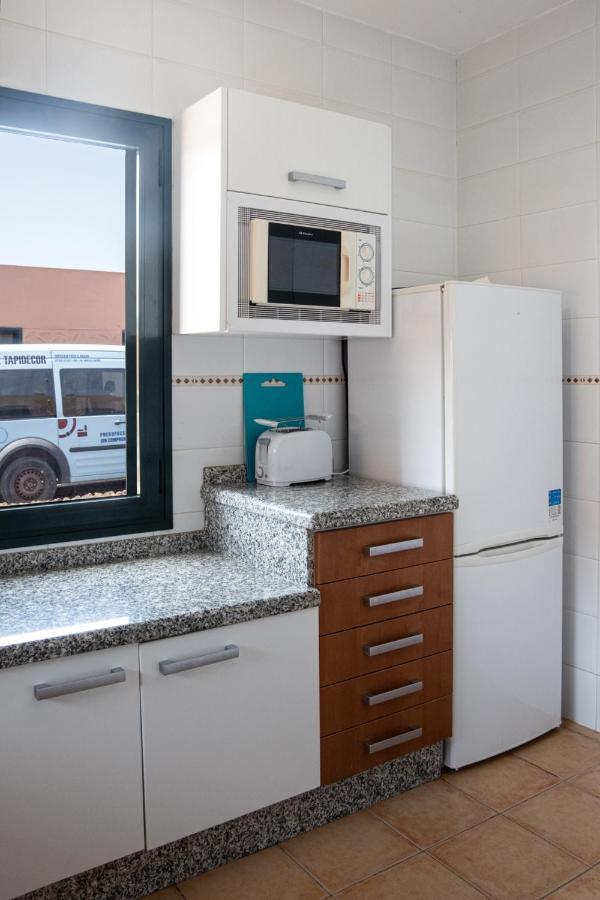Lovely 2-bed In Fuerteventura Villa *
