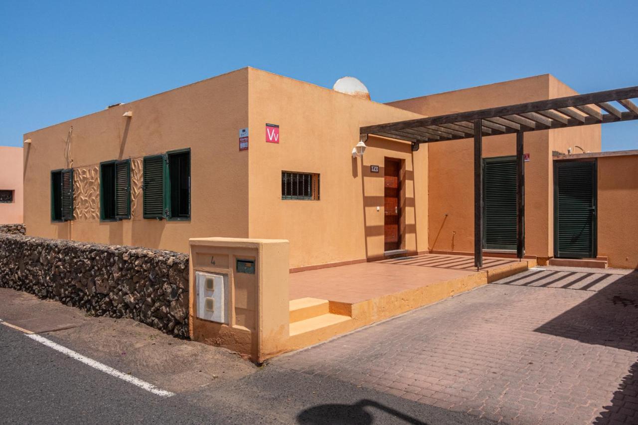 Villa Lovely 2-bed In Fuerteventura Corralejo