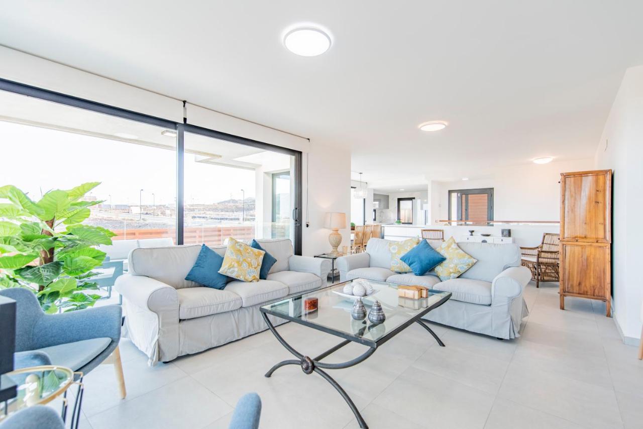 Ereza Boraen Villa Corralejo