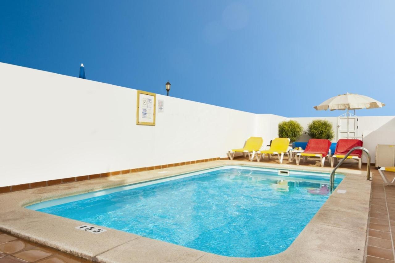 Villa Lara 4 Villa *