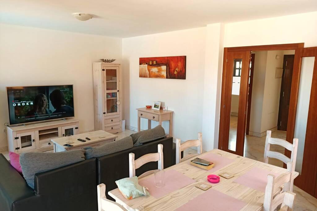 Casa Shakka Rocka: Lux With Pool And View * Corralejo