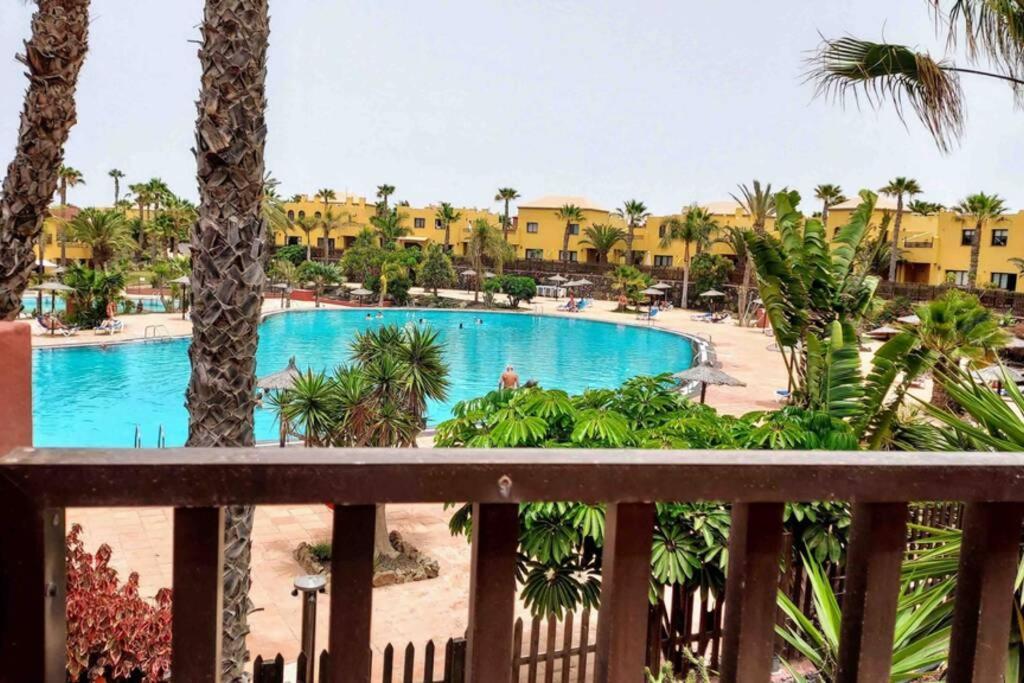 Tamarindo 28, Pool Front,free Wifi Apartment *