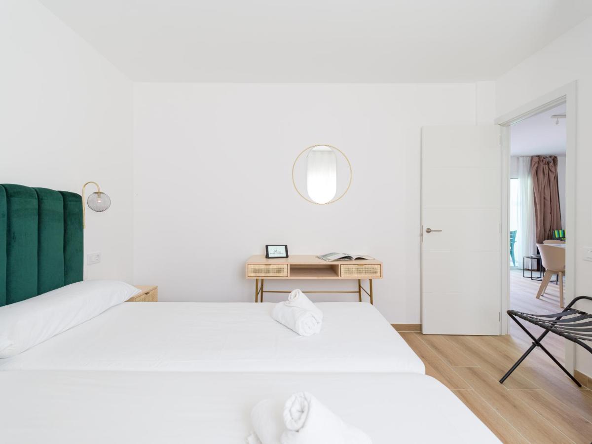 Homeforguest Moderno Con Piscina En Appartement
