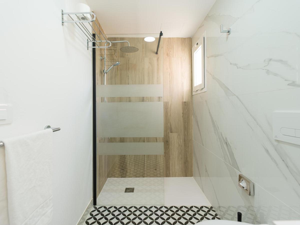 Homeforguest Moderno Con Piscina En Appartement