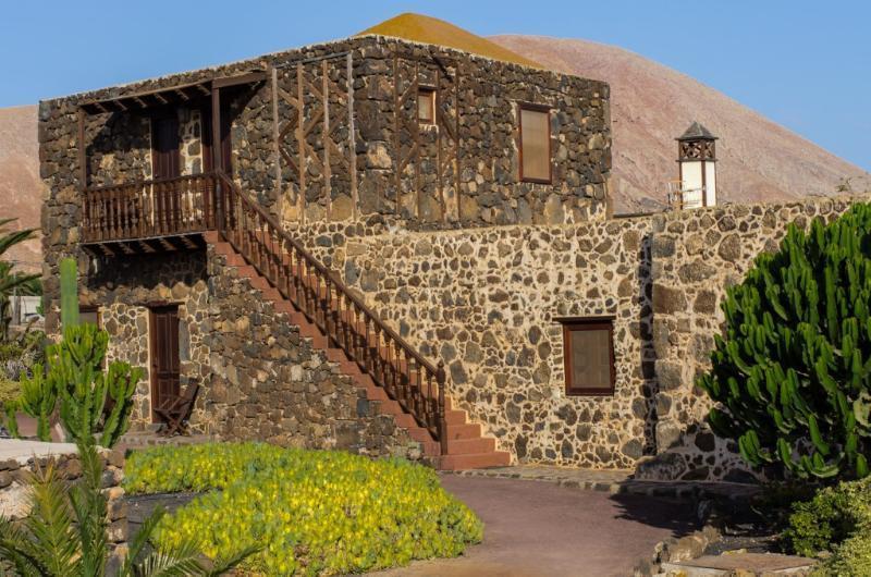 Hotel Rural Mahoh