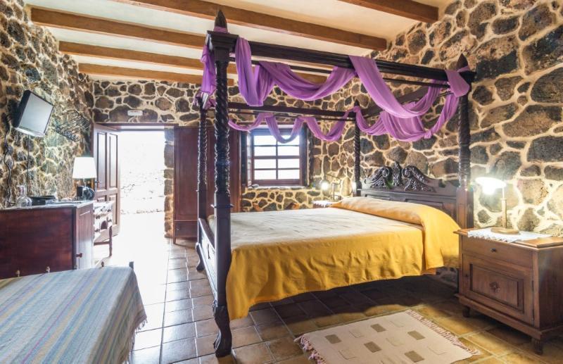 Rural Mahoh Hotel