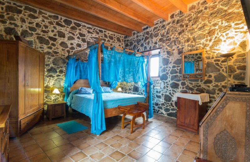 Rural Mahoh Hotel